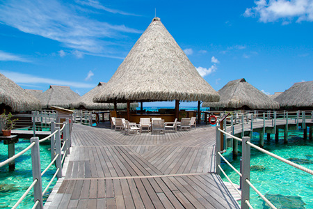 Moorea Over Water Bungalows For Affordable & Romantic Tahiti Vacations